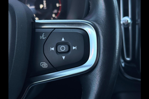 Volvo XC40 2.0 D4 AWD R-Design Facelift | Camera | Leder | Stoelverwarming | LED