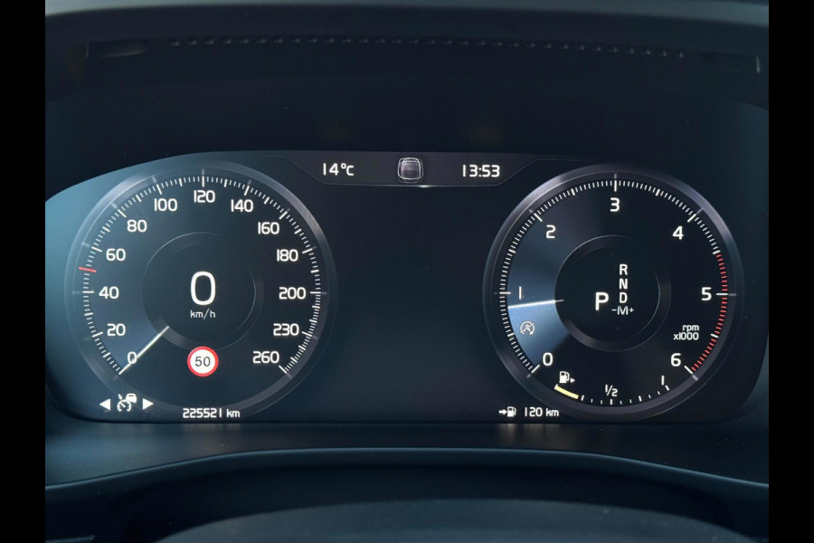 Volvo XC40 2.0 D4 AWD R-Design Facelift | Camera | Leder | Stoelverwarming | LED