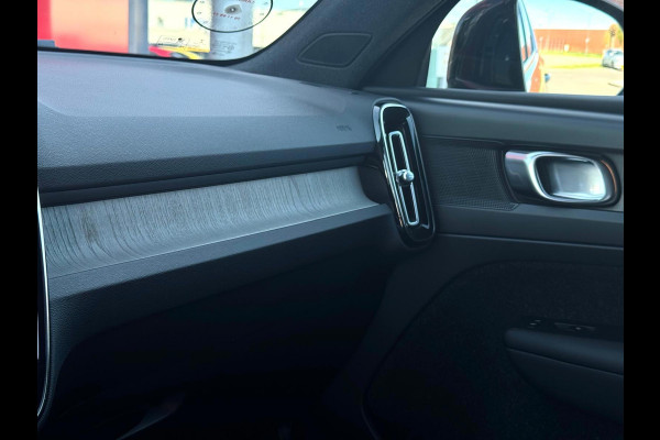 Volvo XC40 2.0 D4 AWD R-Design Facelift | Camera | Leder | Stoelverwarming | LED