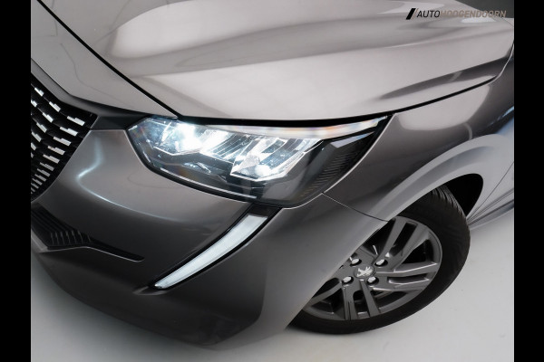 Peugeot 208 1.2 PureTech Active Pack Sport (APPLE CARPLAY,LED,SPORTSTOELEN,CLIMATE,CRUISE,PARKEERSENSOREN,LM- VELGEN,TOPCONDITIE)