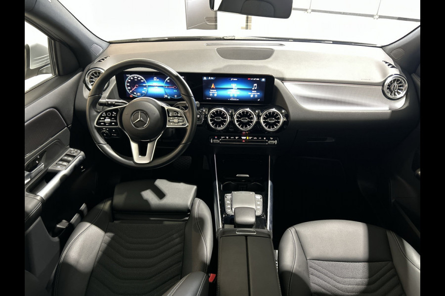 Mercedes-Benz EQA 350 4MATIC Advanced 67 kWh Parkeerpakket, Rij-assistentiepakkt Soh (batterijcheck) Waarde 98,3 %
