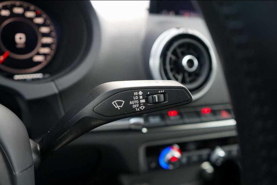 Audi A3 Sportback 35 TFSI CoD Advance Sport