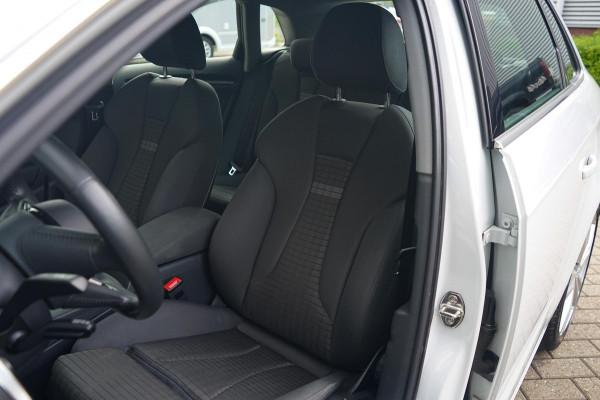 Audi A3 Sportback 35 TFSI CoD Advance Sport