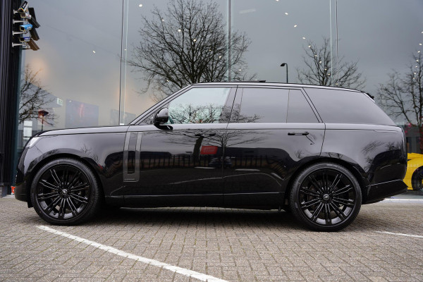 Land Rover Range Rover P530 V 8 Autobiography / MY 2026 / Executive Class Rear Seats
