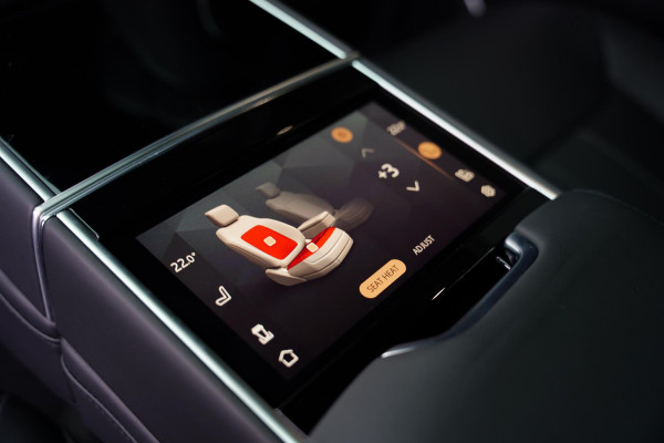 Land Rover Range Rover P530 V 8 Autobiography / MY 2026 / Executive Class Rear Seats