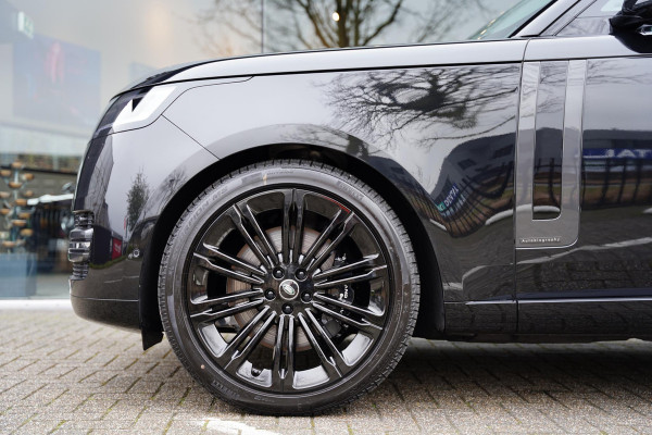 Land Rover Range Rover P530 V 8 Autobiography / MY 2026 / Executive Class Rear Seats