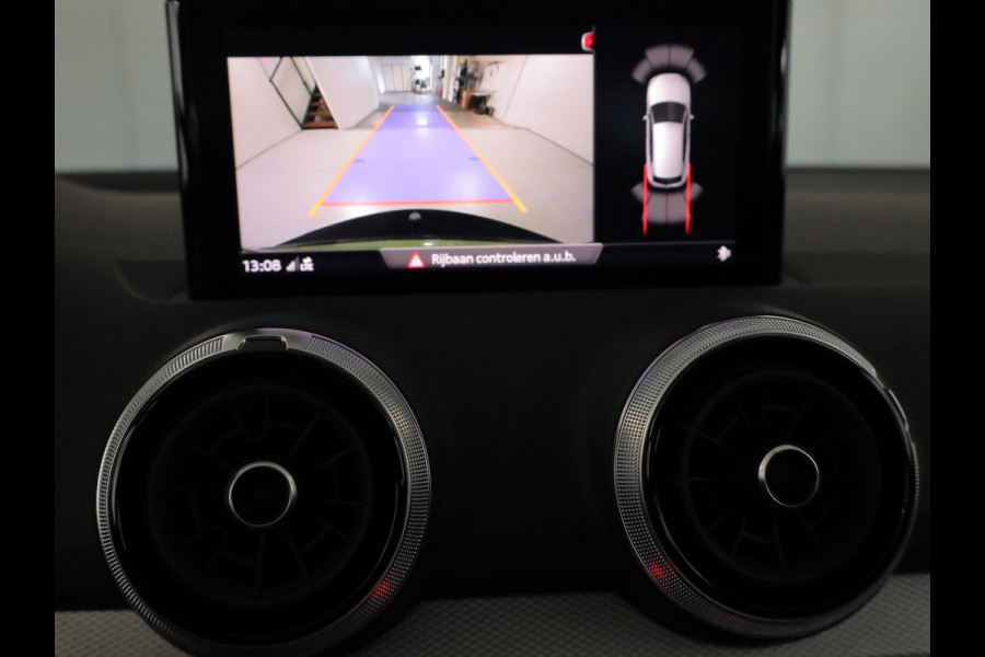 Audi Q2 30 TFSI Advanced edition 110 pk | Navigatie | Trekhaak (afneembaar) | Parkeersensoren | Achteruitrijcamera | Adaptieve cruise control |