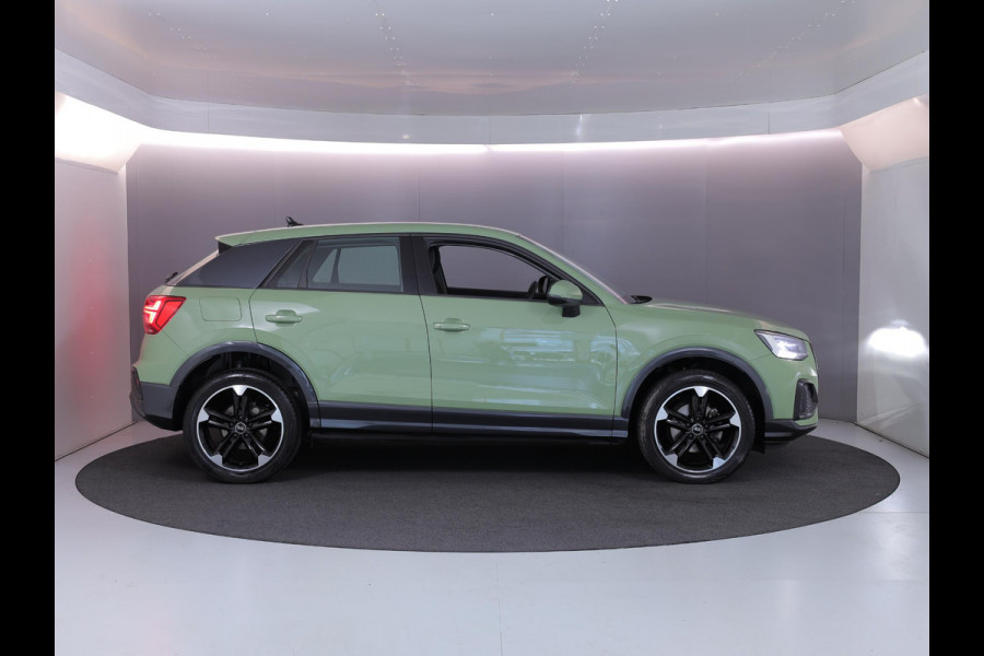 Audi Q2 30 TFSI Advanced edition 110 pk | Navigatie | Trekhaak (afneembaar) | Parkeersensoren | Achteruitrijcamera | Adaptieve cruise control |