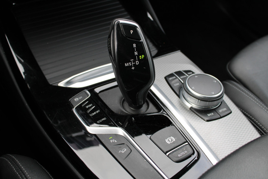BMW X3 xDrive20i High Executive M-SPORT NAVI ECC LEER TH 86000KM!!!