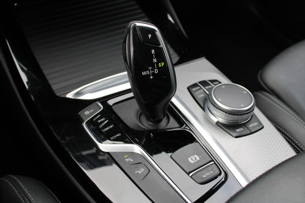 BMW X3 xDrive20i High Executive M-SPORT NAVI ECC LEER TH 86000KM!!!