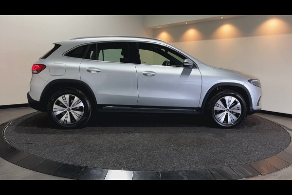 Mercedes-Benz EQA 350 4MATIC Advanced 67 kWh Parkeerpakket, Rij-assistentiepakkt Soh (batterijcheck) Waarde 98,3 %