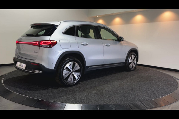 Mercedes-Benz EQA 350 4MATIC Advanced 67 kWh Parkeerpakket, Rij-assistentiepakkt Soh (batterijcheck) Waarde 98,3 %