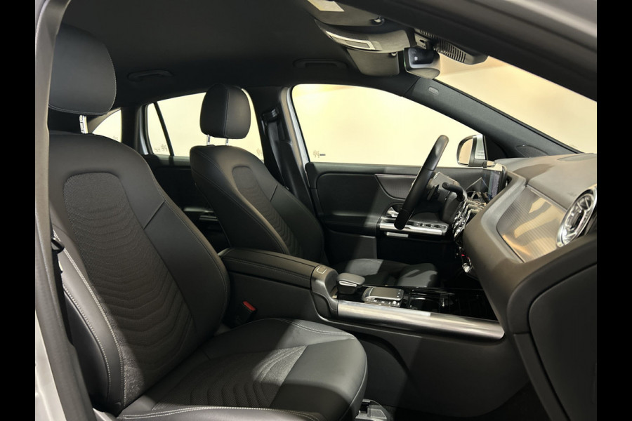 Mercedes-Benz EQA 350 4MATIC Advanced 67 kWh Parkeerpakket, Rij-assistentiepakkt Soh (batterijcheck) Waarde 98,3 %