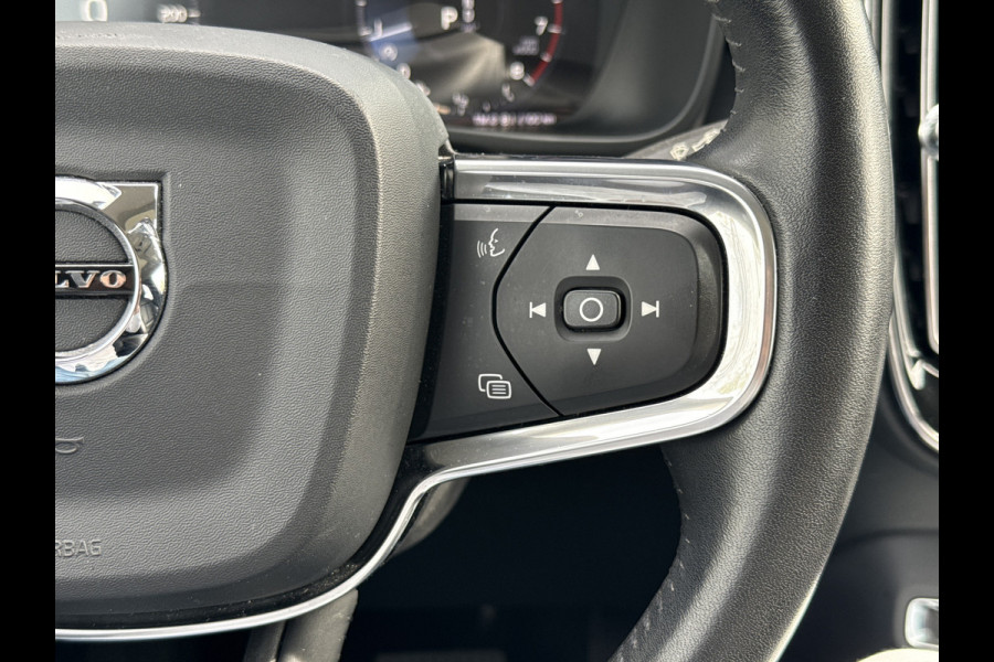 Volvo XC40 2.0 T5 AWD Intro Edition | NL-auto | Vol opties | Pano | Trekhaak | Adapt Cruisec.