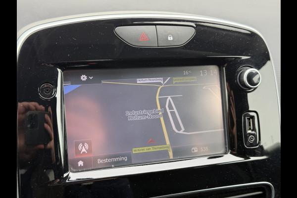 Renault Clio Estate 0.9 TCe Limited | Navi | Airco | PDC | Cruise