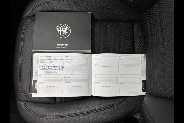 Alfa Romeo Stelvio 2.2d Super Aut. *LEATHER-FABRIC | BI-XENON | DAB+ | NAVI-FULLMAP | COMFORT-SEATS | ECC | CRUISE | PDC | 18"ALU*