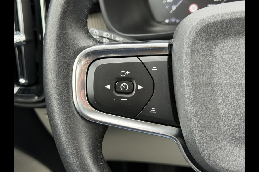 Volvo XC40 1.5 T5 Recharge Inscription | Trekhaak | Pano | Pilot Assist | Memory | 19 inch