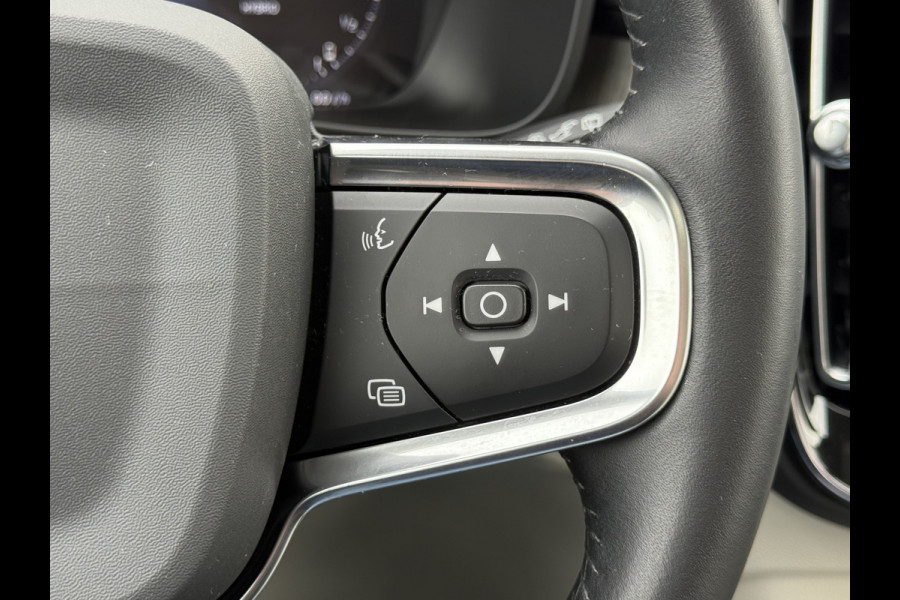 Volvo XC40 1.5 T5 Recharge Inscription | Trekhaak | Pano | Pilot Assist | Memory | 19 inch