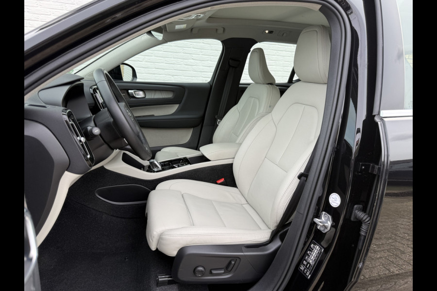 Volvo XC40 1.5 T5 Recharge Inscription | Trekhaak | Pano | Pilot Assist | Memory | 19 inch