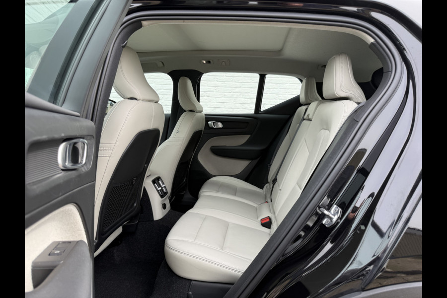 Volvo XC40 1.5 T5 Recharge Inscription | Trekhaak | Pano | Pilot Assist | Memory | 19 inch