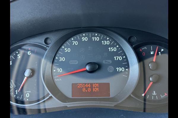 Renault Kangoo 1.5 DCi / L1H1 / ** 25.144 KM ** / 1e EIG. / TREKHAAK / ALUCA INRICHTING / NAVI / CRUISE / AIRCO