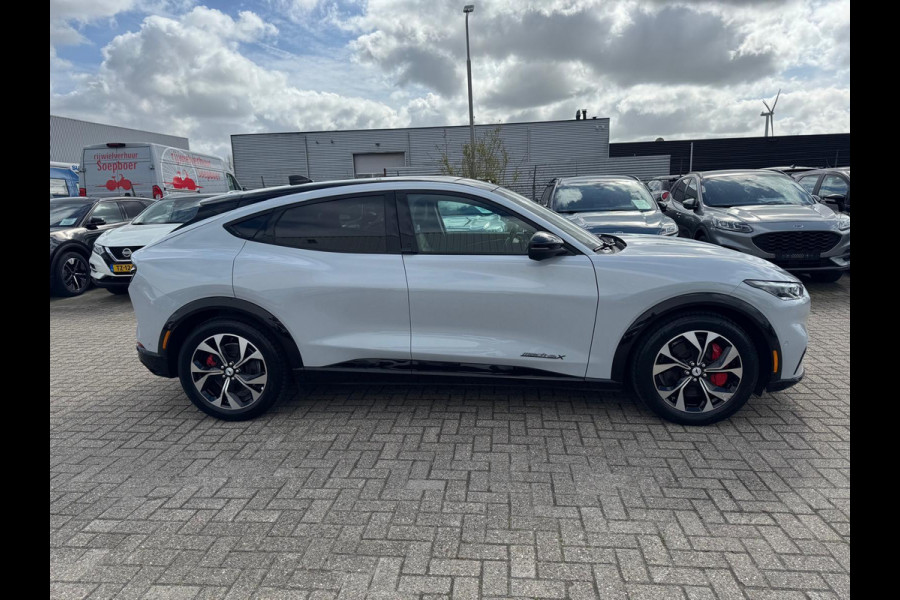 Ford Mustang Mach-E Extended Premium AWD 98 kWh | Panoramadak |