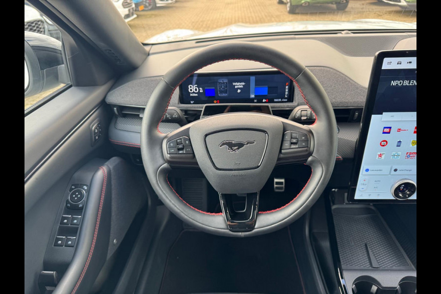 Ford Mustang Mach-E Extended Premium AWD 98 kWh | Panoramadak |