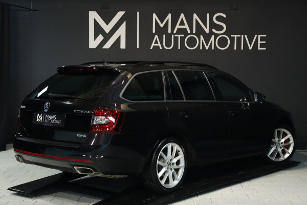 Škoda Octavia Combi 2.0 TSI RS / PANODAK / ACC / TREKHAAK / PDC / CARPLAY