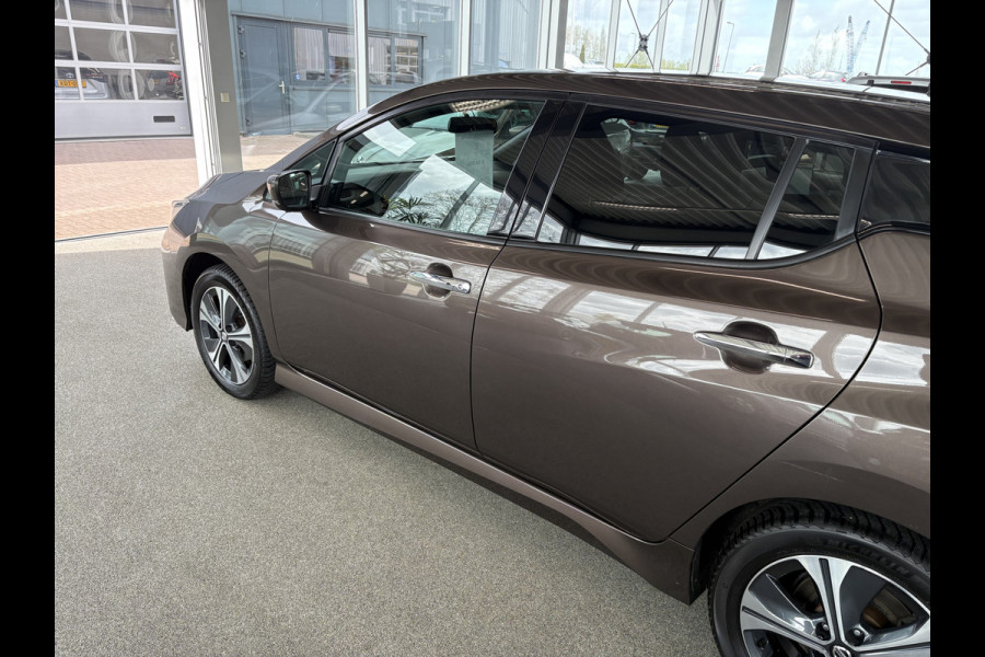 Nissan Leaf e+ N-Connecta 62 kWh SoH90% 360CAMERA/KEYLESS/DODEHOEK/CARPLAY/WINTERPACK