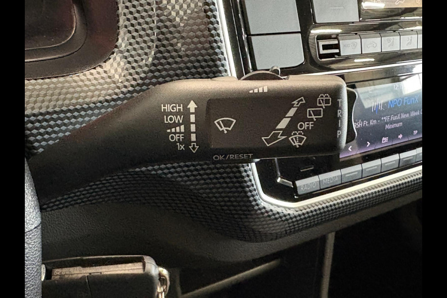 Volkswagen up! 1.0 Edition Climate Control Cruise Control PDC Achter + Camera DAB+ Lane Assist