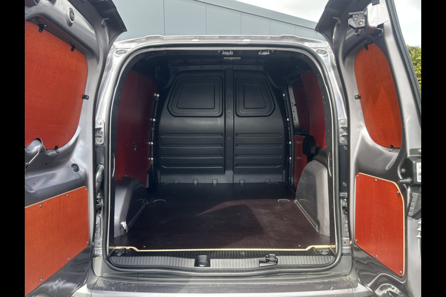 Mercedes-Benz Citan 110 CDI AUTOMAAT / ** 14.078 KM ** / CAMERA / TREKHAAK / CRUISE / AIRCO / CARPLAY