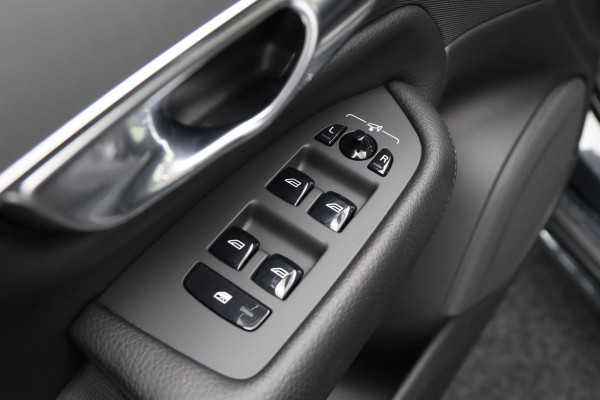 Volvo XC90 2.0 T8 456 PK Recharge AWD Inscription Expression PHEV, Leder, Trekhaak, Adap. cruise control