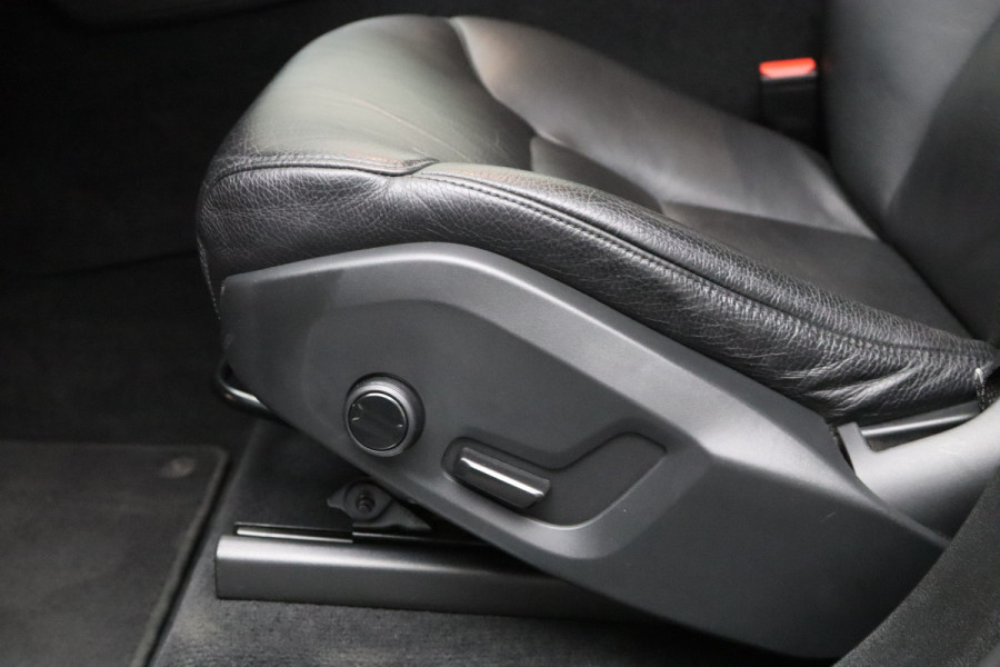 Volvo XC90 2.0 T8 456 PK Recharge AWD Inscription Expression PHEV, Leder, Trekhaak, Adap. cruise control