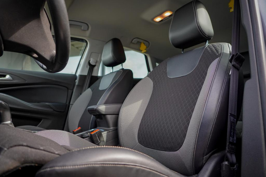 Opel Grandland X 1.2 Turbo Innovation Aut / Trekhaak / Carplay / Navi