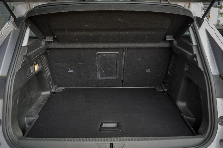 Opel Grandland X 1.2 Turbo Innovation Aut / Trekhaak / Carplay / Navi