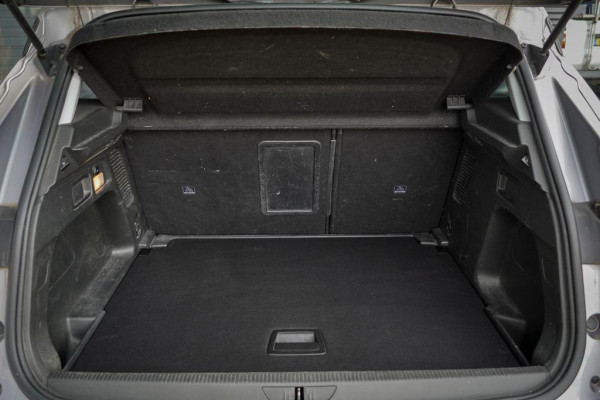 Opel Grandland X 1.2 Turbo Innovation Aut / Trekhaak / Carplay / Navi