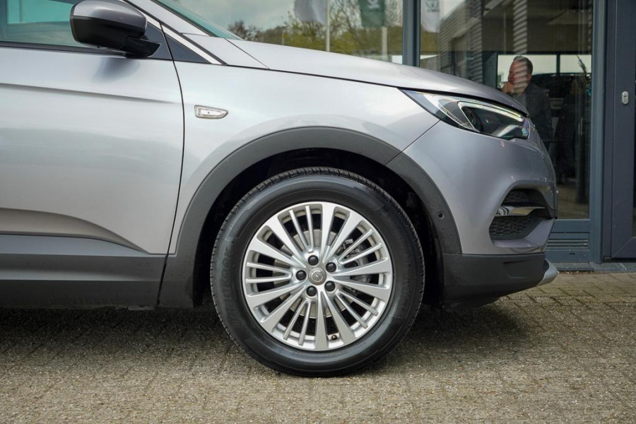 Opel Grandland X 1.2 Turbo Innovation Aut / Trekhaak / Carplay / Navi
