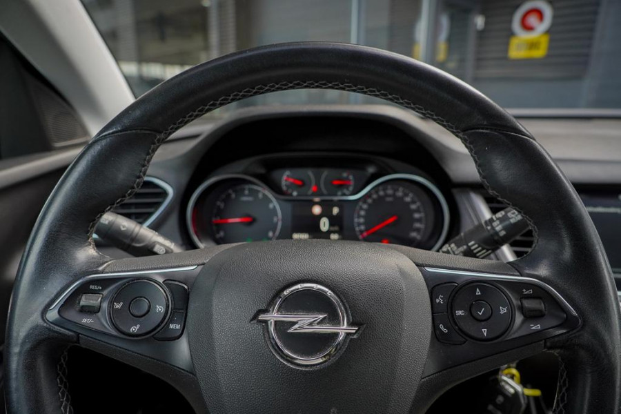 Opel Grandland X 1.2 Turbo Innovation Aut / Trekhaak / Carplay / Navi