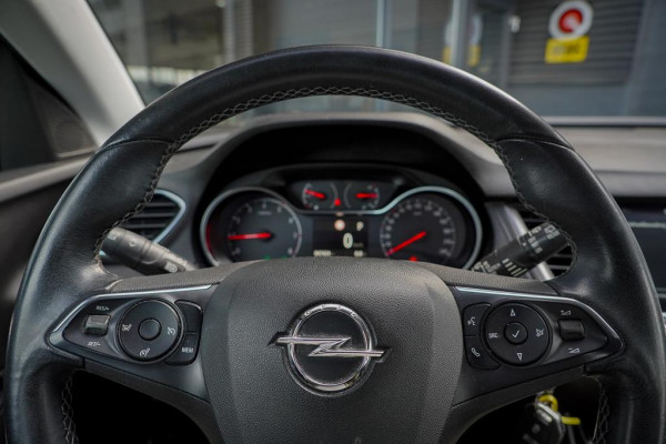 Opel Grandland X 1.2 Turbo Innovation Aut / Trekhaak / Carplay / Navi
