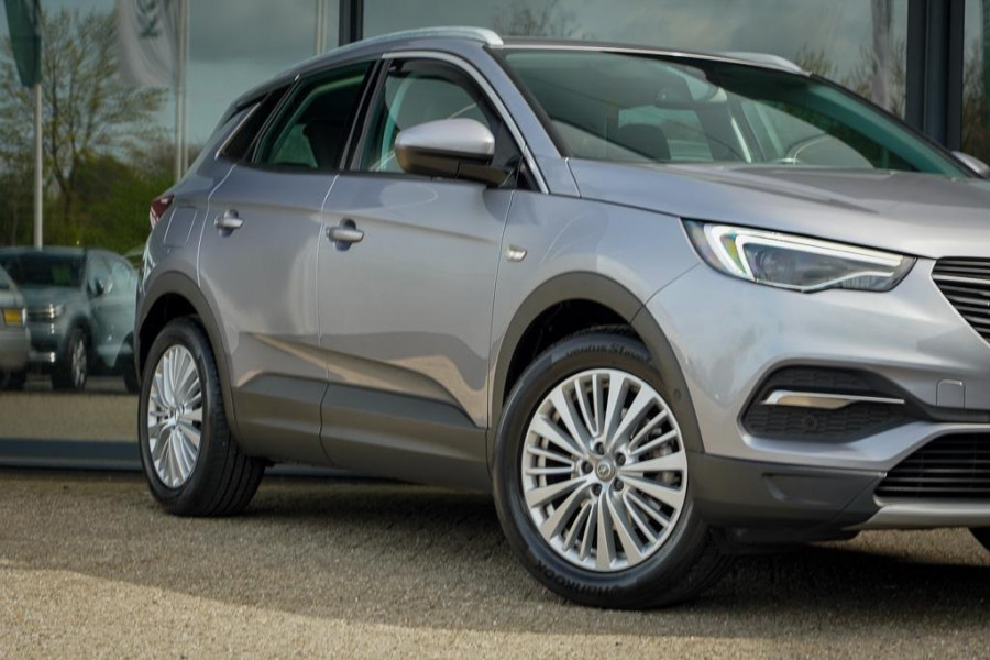 Opel Grandland X 1.2 Turbo Innovation Aut / Trekhaak / Carplay / Navi