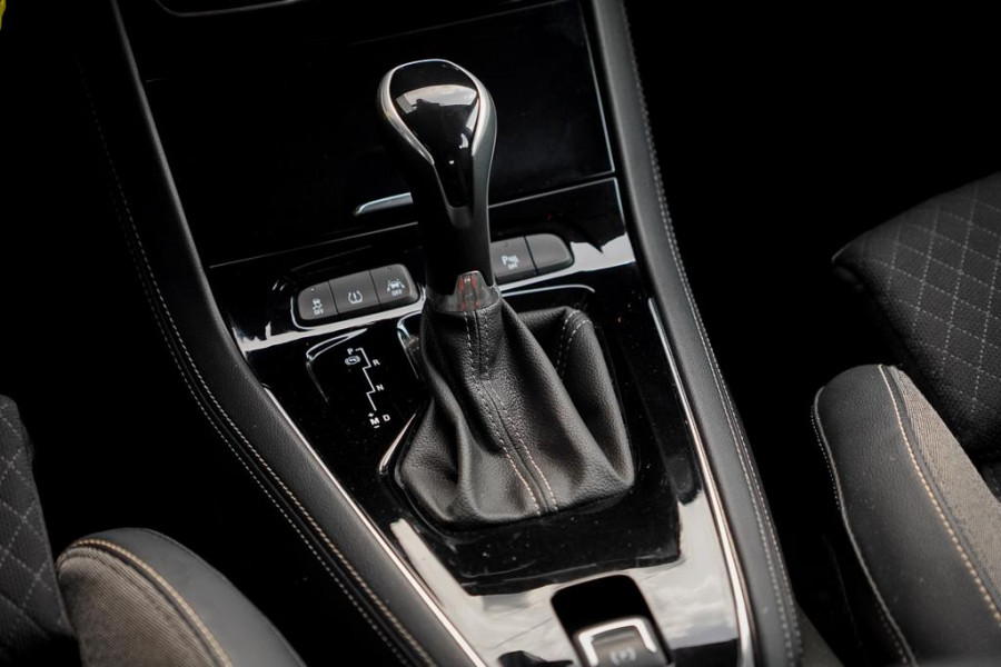 Opel Grandland X 1.2 Turbo Innovation Aut / Trekhaak / Carplay / Navi