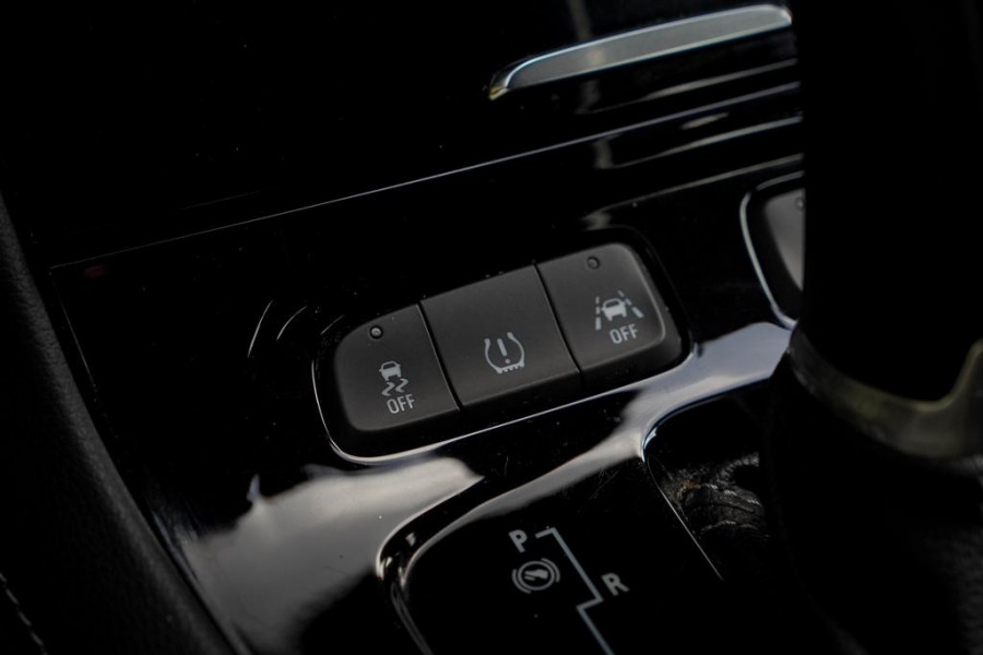 Opel Grandland X 1.2 Turbo Innovation Aut / Trekhaak / Carplay / Navi