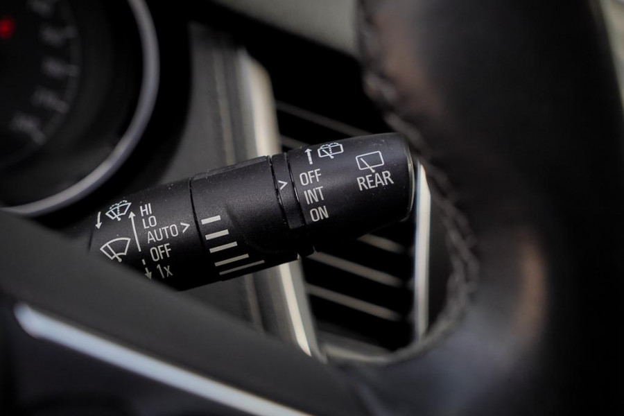 Opel Grandland X 1.2 Turbo Innovation Aut / Trekhaak / Carplay / Navi