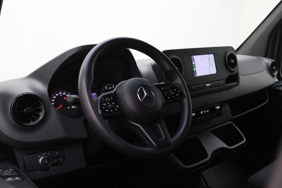 Mercedes-Benz Sprinter 317 CDI Automaat L2H2 3-Zits, Camera, Airco, Cruise, Apple Carplay, DAB, PDC, Trekhaak, 18''