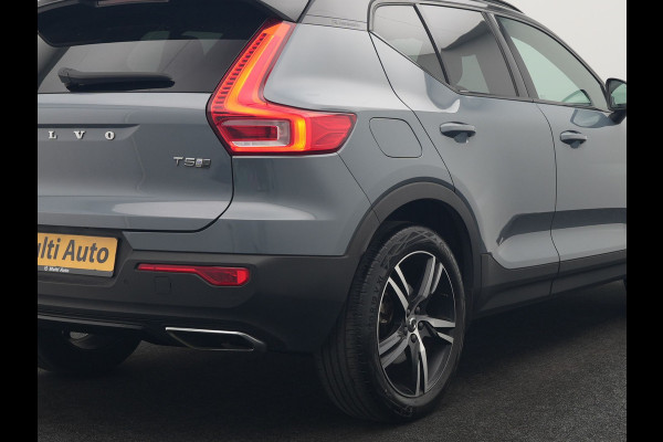 Volvo XC40 T4 Recharge R-Design PHEV 211pk Dealer O.H. | Panodak | Adaptive Cruise | Camera | Harman / Kardon | Alcantara Sportstoelen Memory & Verwarmd | Keyless | Blis | Stuur Verwarmd | Apple Carplay | 19"L.M | Plug In Hybrid |