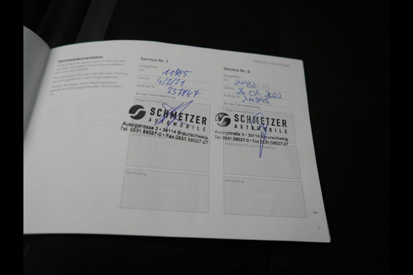 Volvo XC40 T4 Recharge R-Design PHEV 211pk Dealer O.H. | Panodak | Adaptive Cruise | Camera | Harman / Kardon | Alcantara Sportstoelen Memory & Verwarmd | Keyless | Blis | Stuur Verwarmd | Apple Carplay | 19"L.M | Plug In Hybrid |