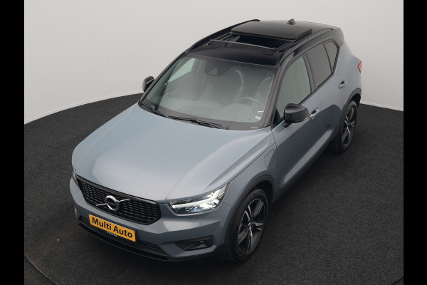 Volvo XC40 T4 Recharge R-Design PHEV 211pk Dealer O.H. | Panodak | Adaptive Cruise | Camera | Harman / Kardon | Alcantara Sportstoelen Memory & Verwarmd | Keyless | Blis | Stuur Verwarmd | Apple Carplay | 19"L.M | Plug In Hybrid |