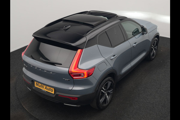 Volvo XC40 T4 Recharge R-Design PHEV 211pk Dealer O.H. | Panodak | Adaptive Cruise | Camera | Harman / Kardon | Alcantara Sportstoelen Memory & Verwarmd | Keyless | Blis | Stuur Verwarmd | Apple Carplay | 19"L.M | Plug In Hybrid |