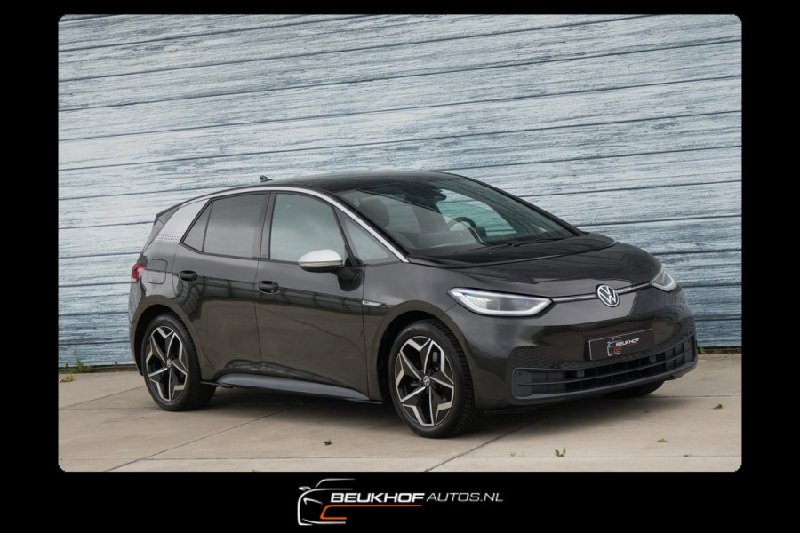 Volkswagen ID.3 First Plus 58 kWh Trekhaak Carplay Soh 92.4%