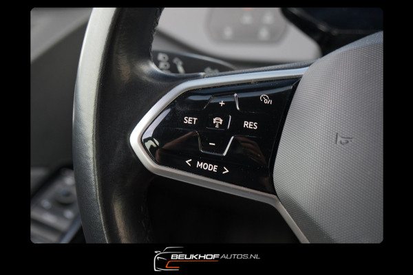 Volkswagen ID.3 First Plus 58 kWh Trekhaak Carplay Soh 92.4%